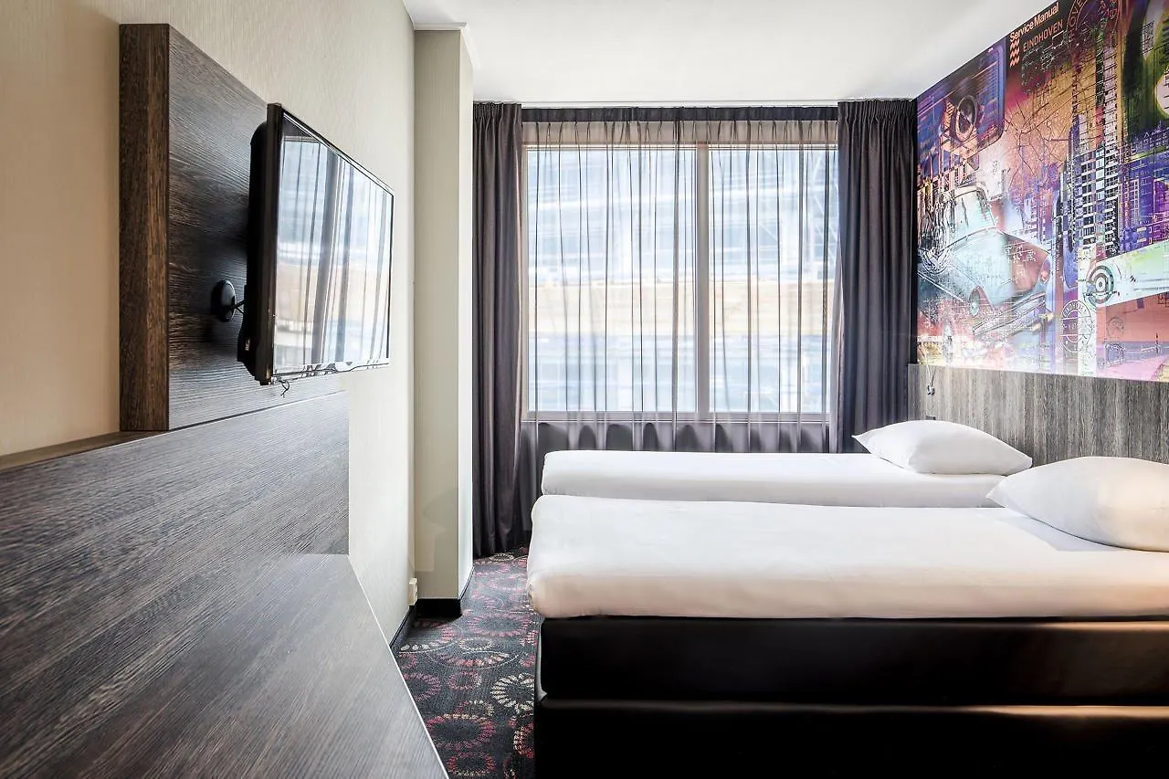 Crown Hotel Eindhoven Centre