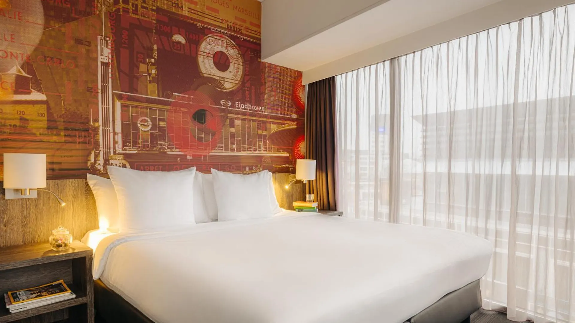 Crown Hotel Eindhoven Centre
